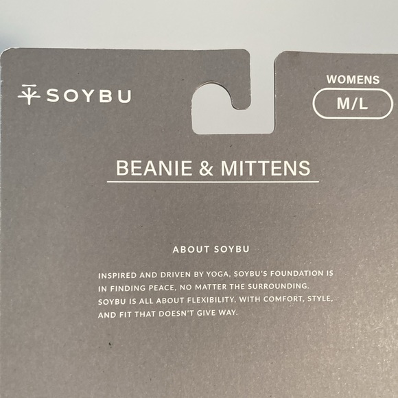 Soybu beanie pom pom & Mittens plush lining M/L - Picture 12 of 15